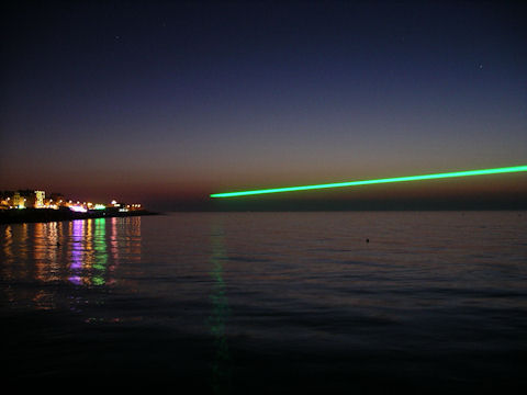 2w vert laser