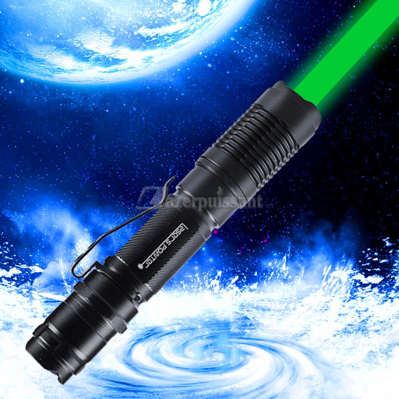 Grossier faisceau pointeur laser vert