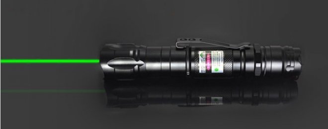 pointeur laser vert 200mw puissant pas cher