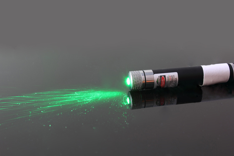 laser pointeur 100mw