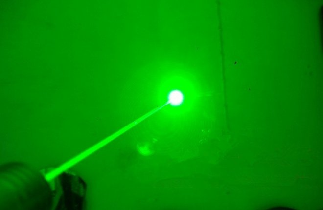 vert laser pointeur